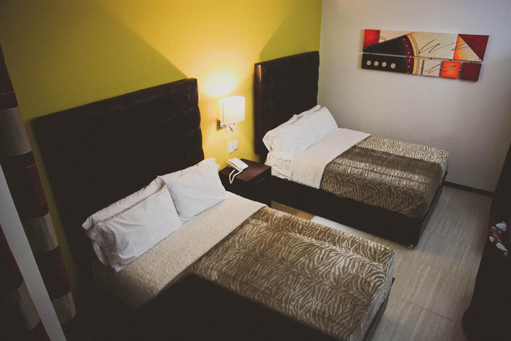 Hotel Rincon Del Cielo Сан Хуан де лос Лагос Стая снимка